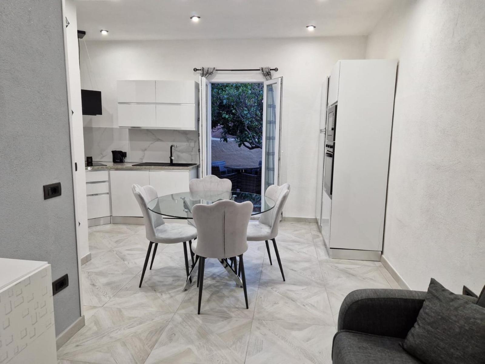 La Maddalena Holiday Home Exterior photo